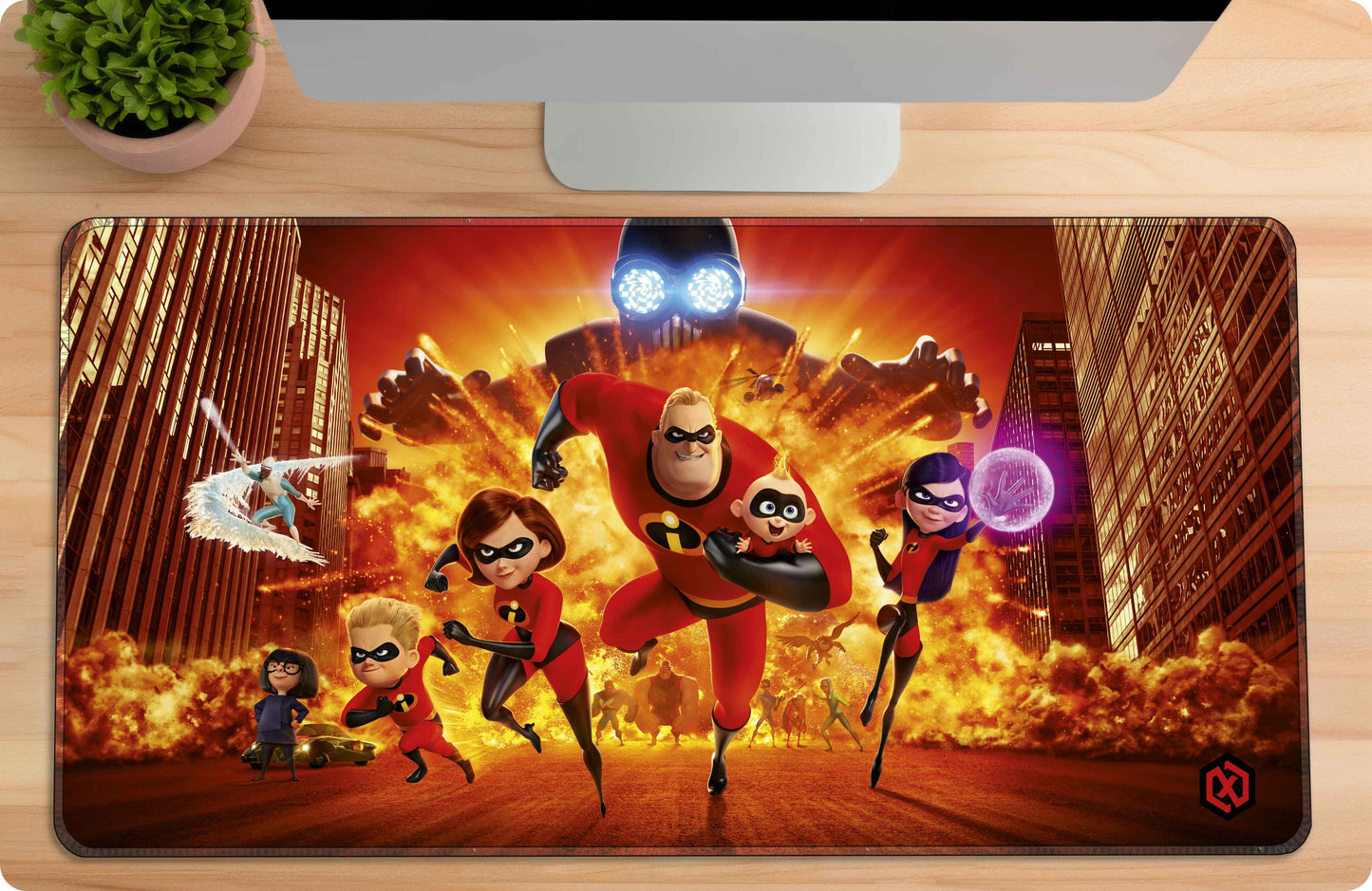 The Incredibles Deskmat – Super Family