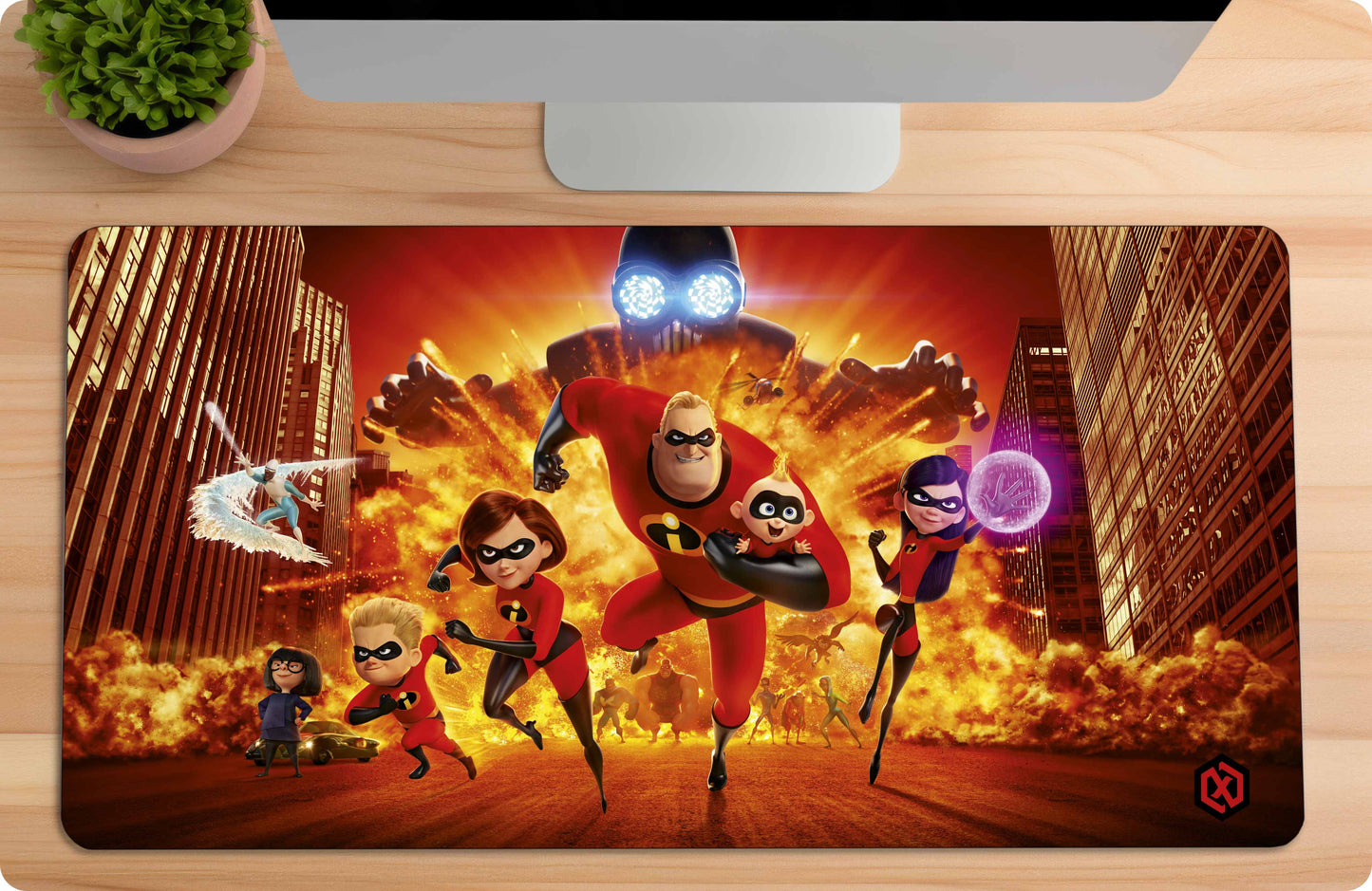 The Incredibles Deskmat – Super Family